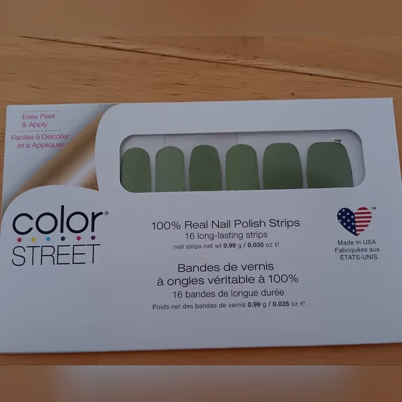 Color Street 100% Real Nail Polish Strips NWT - Picture 5 of 8